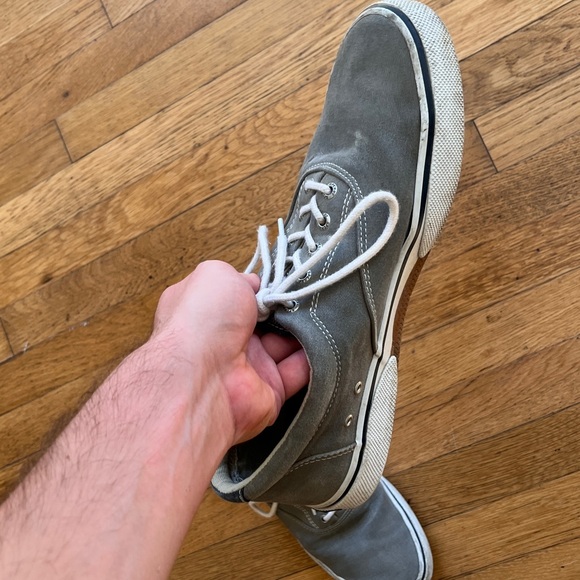 Men’s Sperry Shoes - Picture 2 of 6